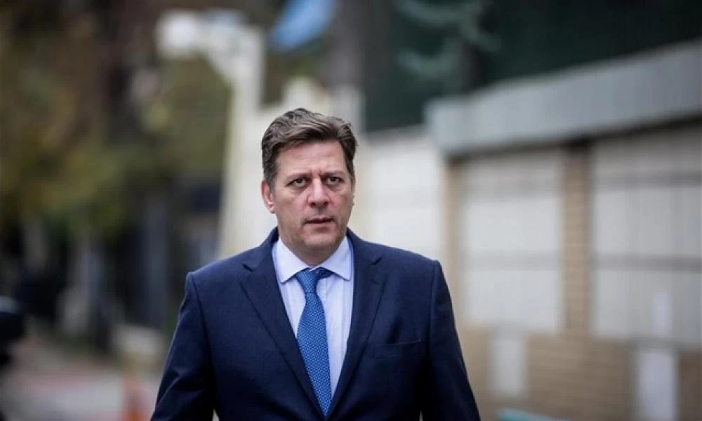Βαρβιτσιώτης: "Δεν χαρίζουμε ελληνικό έδαφος"